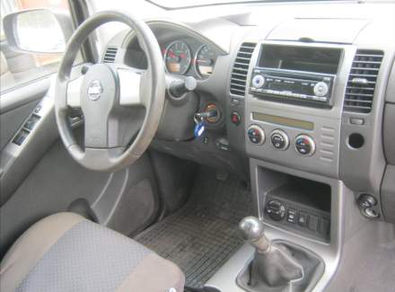 Nissan - Pathfinder