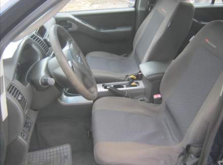 Nissan - Pathfinder