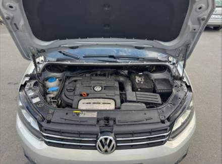 Volkswagen - Touran