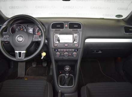 Volkswagen - Golf