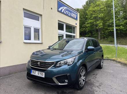 Peugeot - 5008