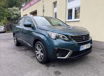 Peugeot - 5008