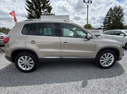 Volkswagen - Tiguan
