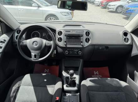 Volkswagen - Tiguan