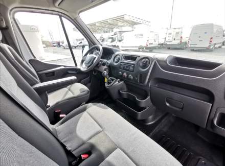 Renault - Master