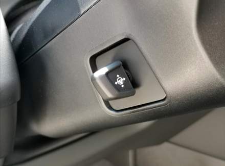 BMW - i5