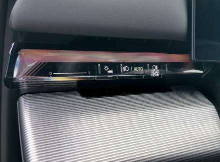 BMW - i5