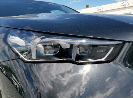 BMW - i5