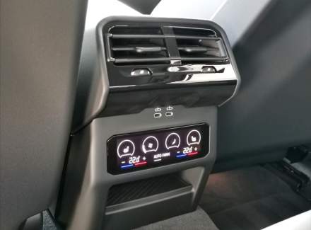 BMW - i5
