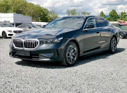 BMW - i5