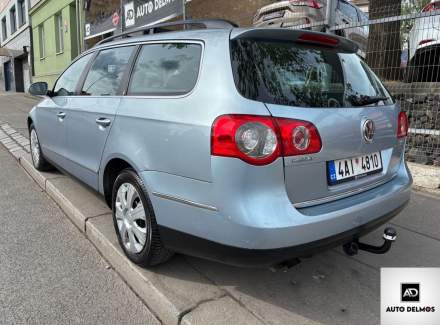 Volkswagen - Passat
