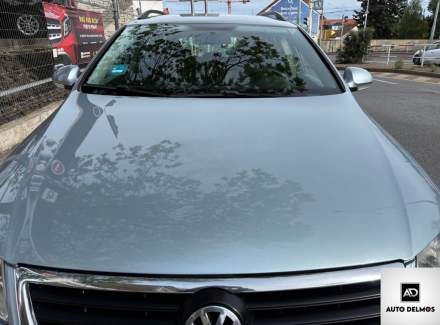 Volkswagen - Passat