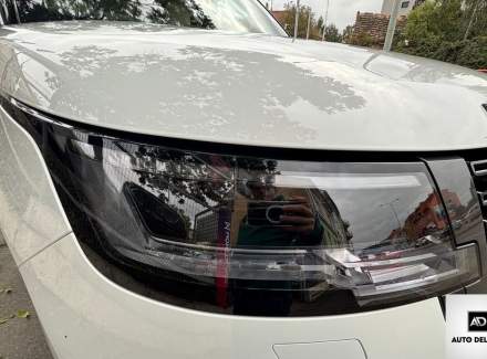 Land Rover - Range Rover