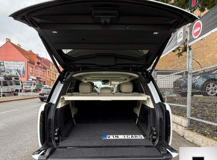Land Rover - Range Rover