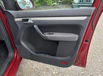 Volkswagen - Touran