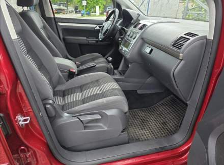 Volkswagen - Touran