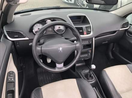 Peugeot - 207