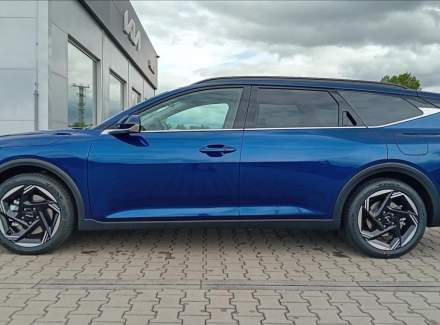 Kia - K4