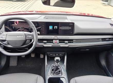 Kia - K4