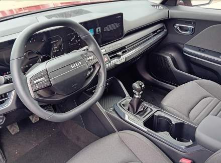 Kia - K4