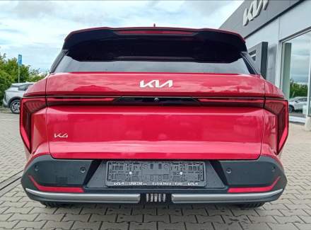 Kia - K4