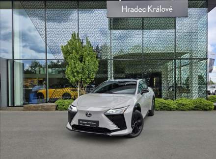 Lexus - RZ