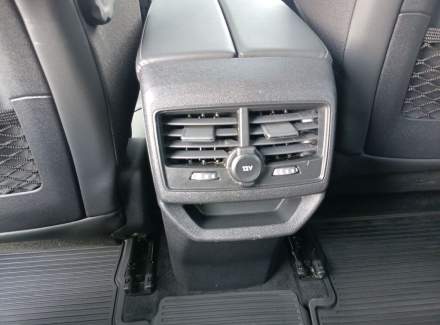 Peugeot - 3008