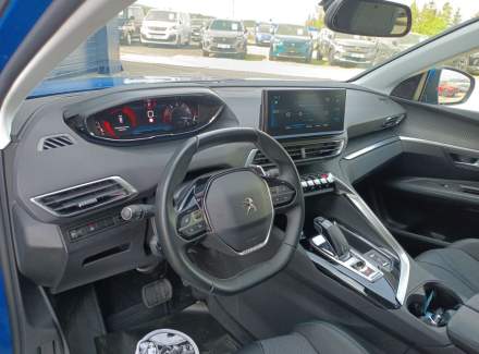 Peugeot - 3008