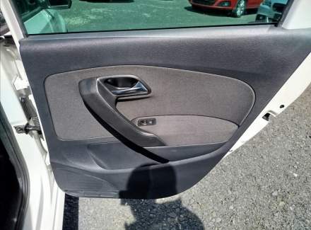 Volkswagen - Polo