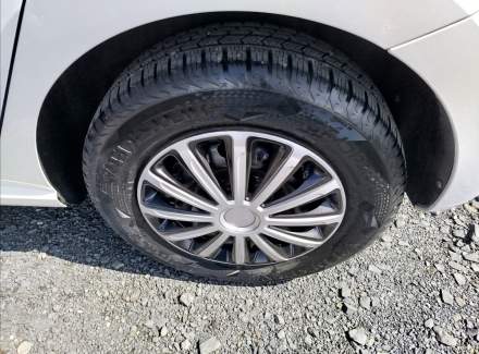 Volkswagen - Polo