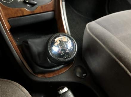 Peugeot - 307