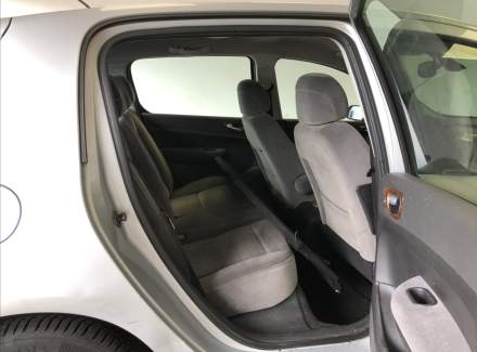 Peugeot - 307