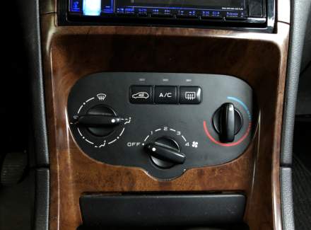 Peugeot - 307