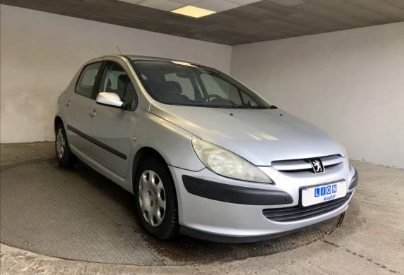 Peugeot - 307