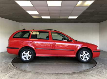 Škoda - Octavia
