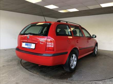 Škoda - Octavia