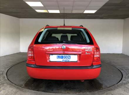 Škoda - Octavia