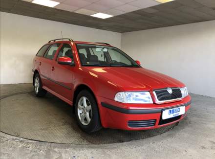 Škoda - Octavia