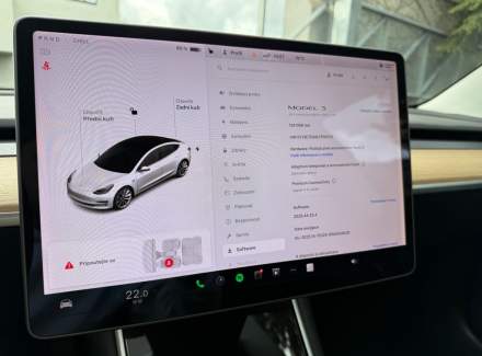Tesla - Model 3
