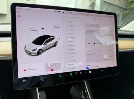 Tesla - Model 3