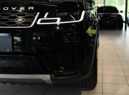 Land Rover - Range Rover