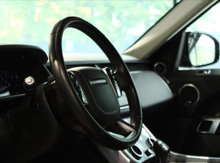 Land Rover - Range Rover