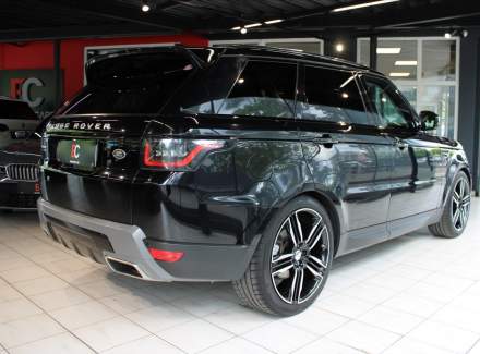 Land Rover - Range Rover