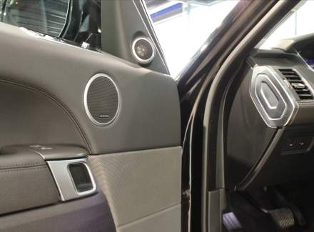 Land Rover - Range Rover