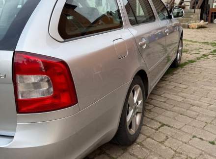 Škoda - Octavia