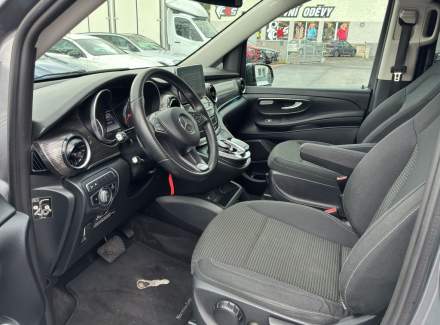 Mercedes-Benz - V-class