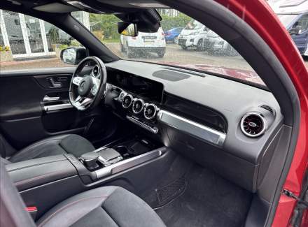 Mercedes-Benz - GLB