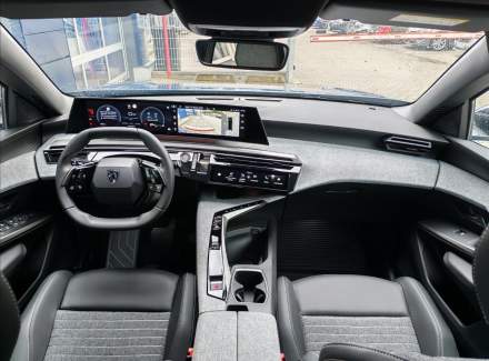 Peugeot - 3008