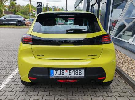 Peugeot - 208