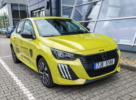 Peugeot - 208